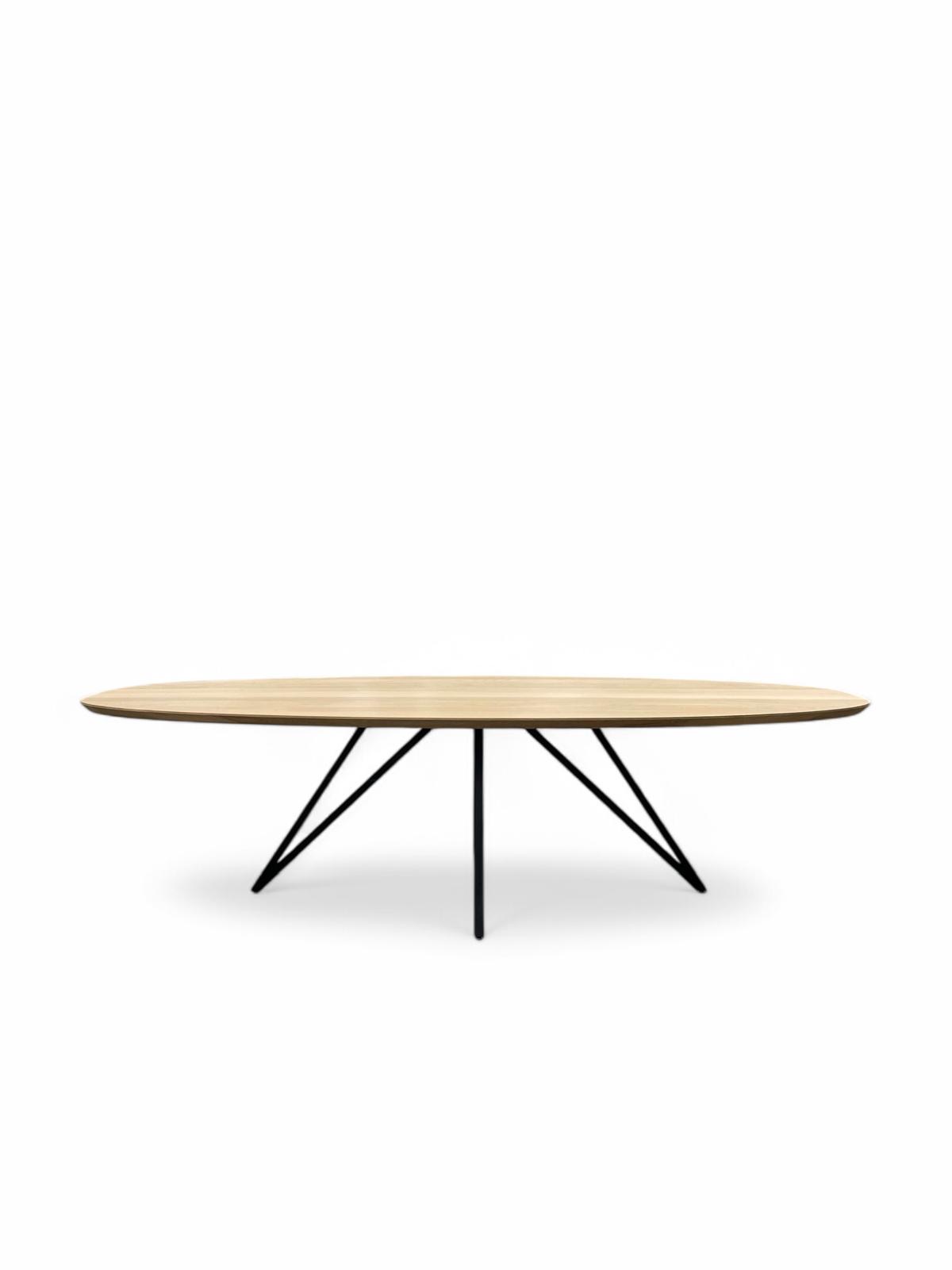 tafel in massieve eik fout ovaal Harper