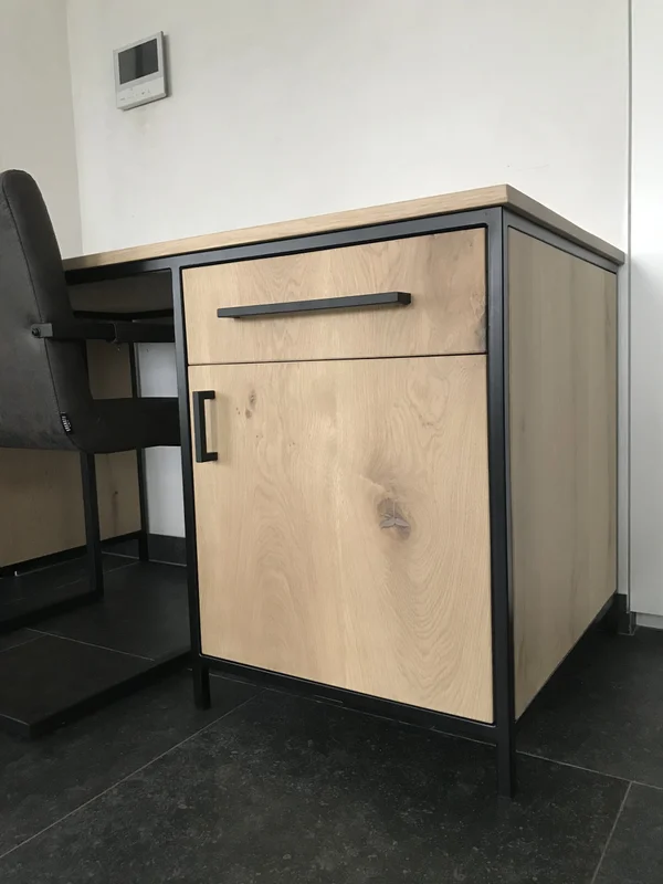 Bureau - Afbeelding 2