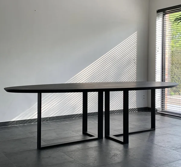 Eettafel elips Axl