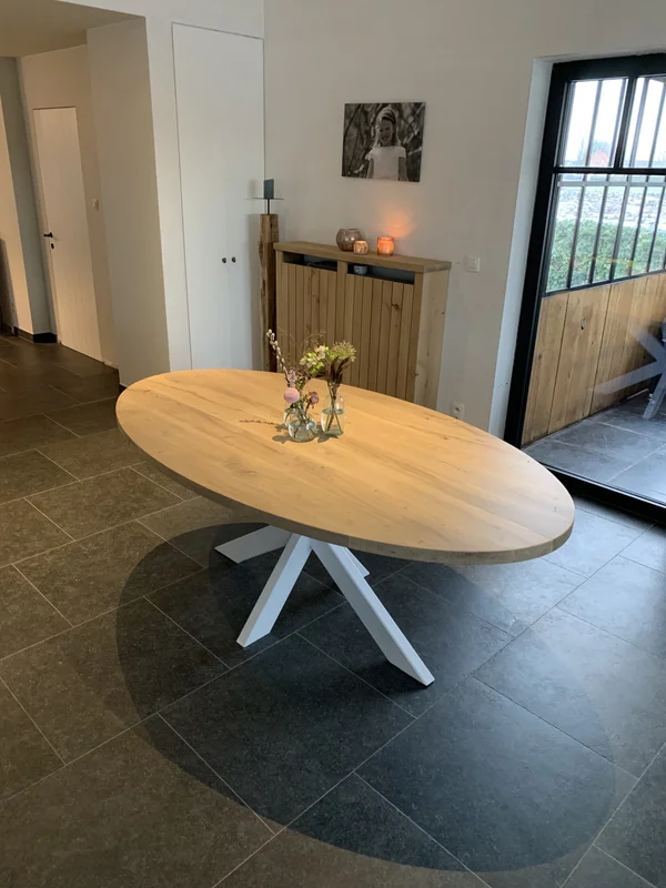 Ovale eettafel in massieve eik 3D - Afbeelding 5