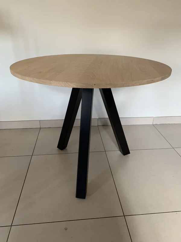 Ronde eettafel in massieve eik 3-poot - Afbeelding 2
