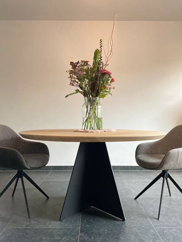 Ronde eikentafel Roia