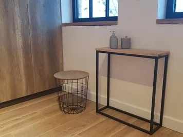 Bijzettafel in massieve eik