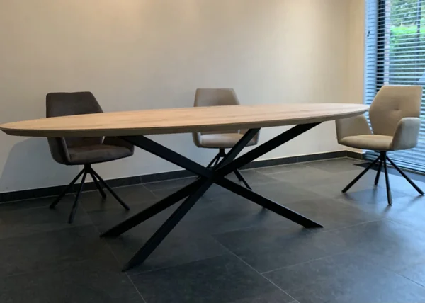 Eettafel Ovaal Falke