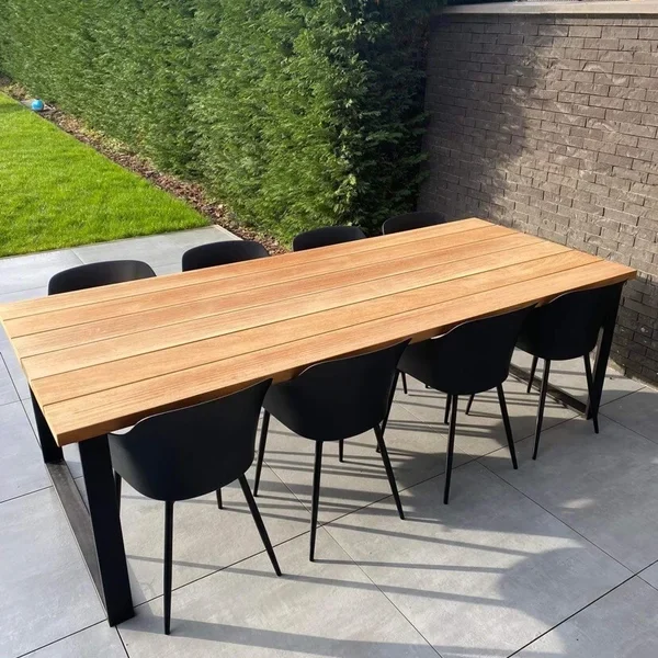 Buitentafel Iroko
