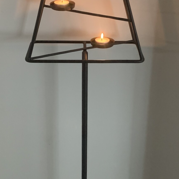 Staander boom Etienne