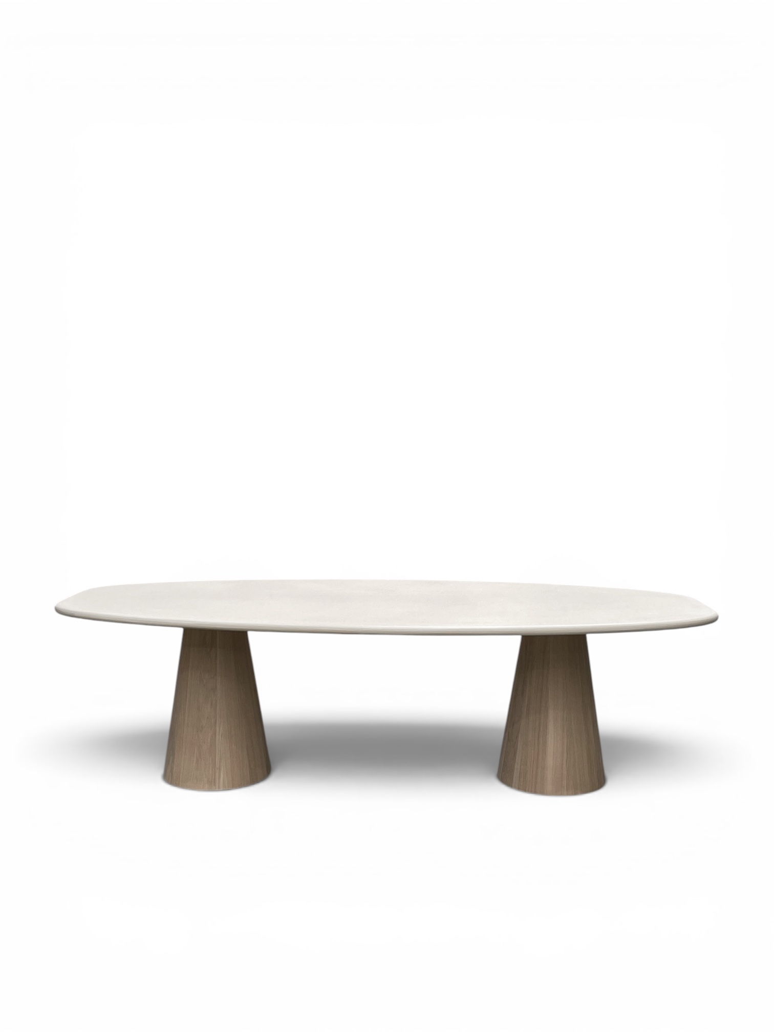 tafel mortex fout ovaal Robu massief